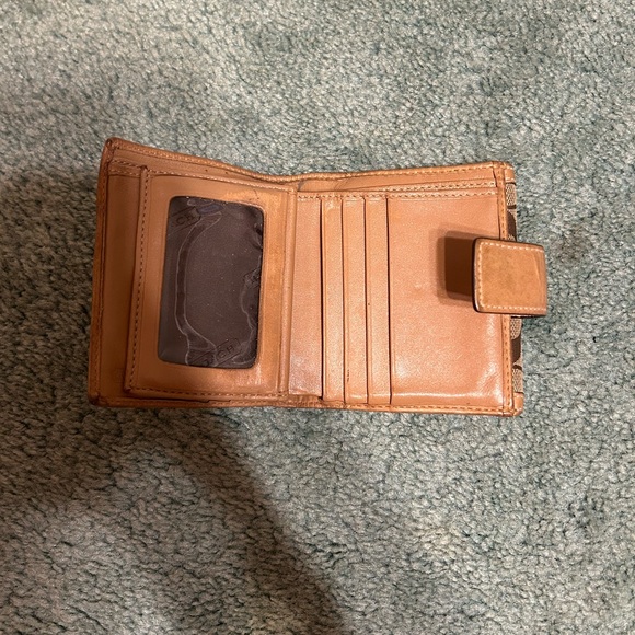 Vintage Coach Wallet - Picture 4 of 5